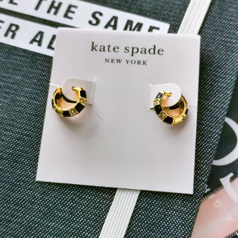 New Kate Spade Rare Form Striped Black Huggie Earrings Gold - Picture 1 of 3